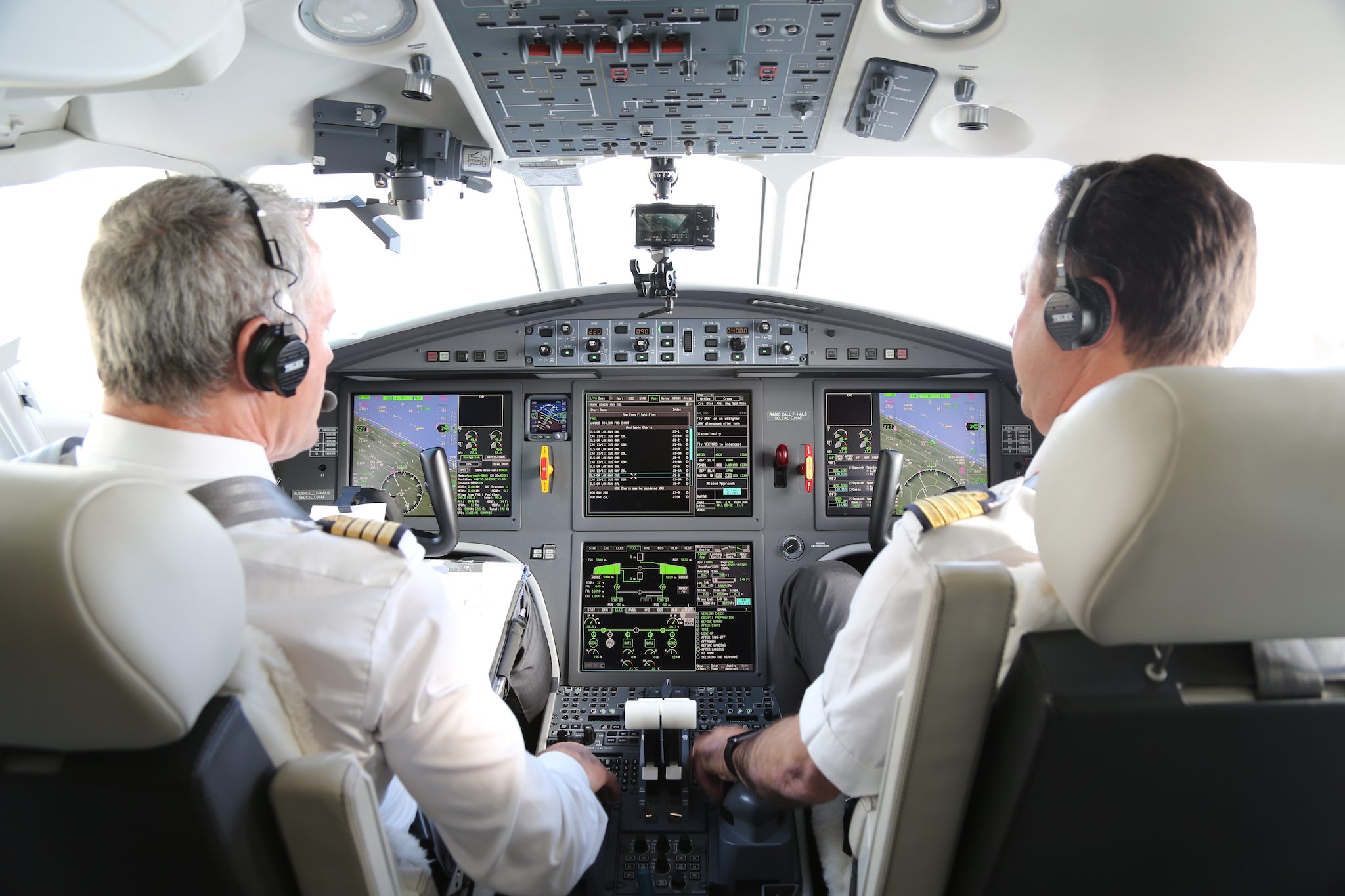 Cockpit du Falcon 2000 LXS Dassault