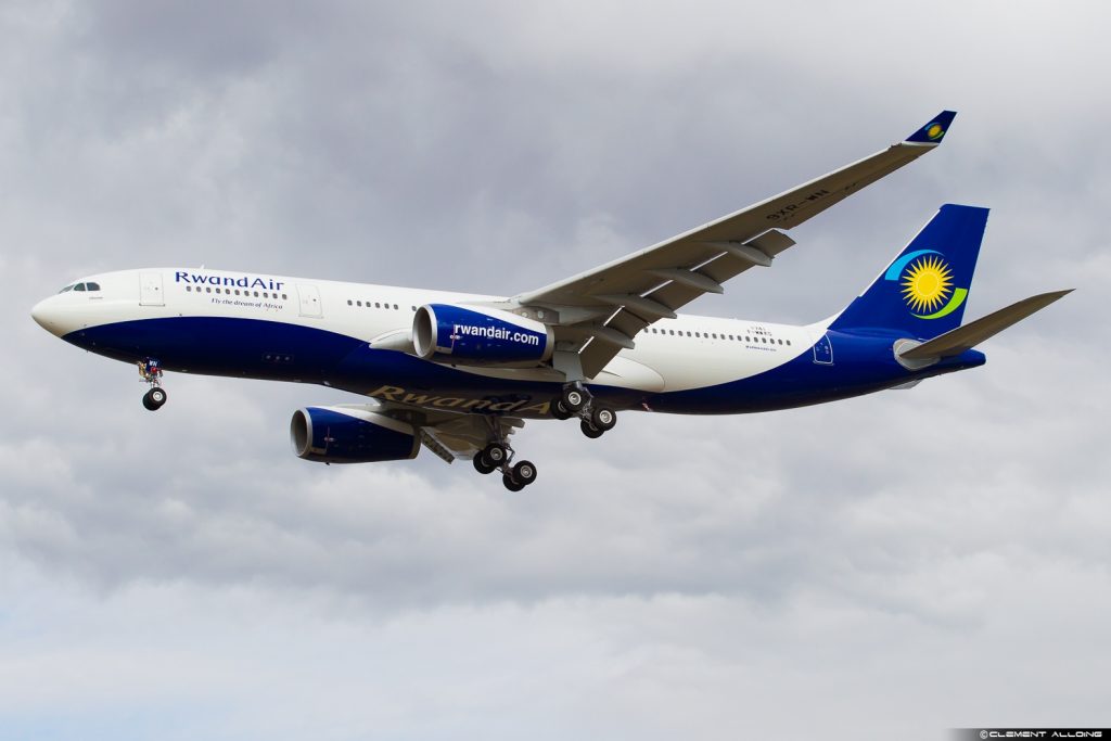 Airbus A330-200 Rwandair clement alloing