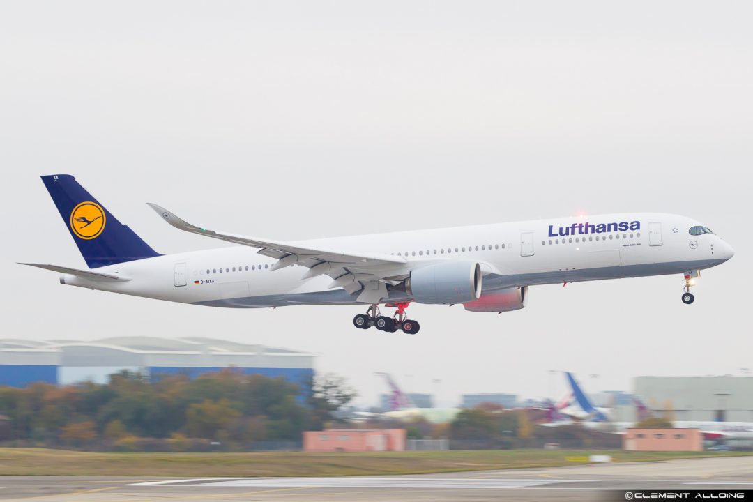 Airbus A350-900 Lufthansa - 1er vol le 29 novembre 2016 à Toulouse, France