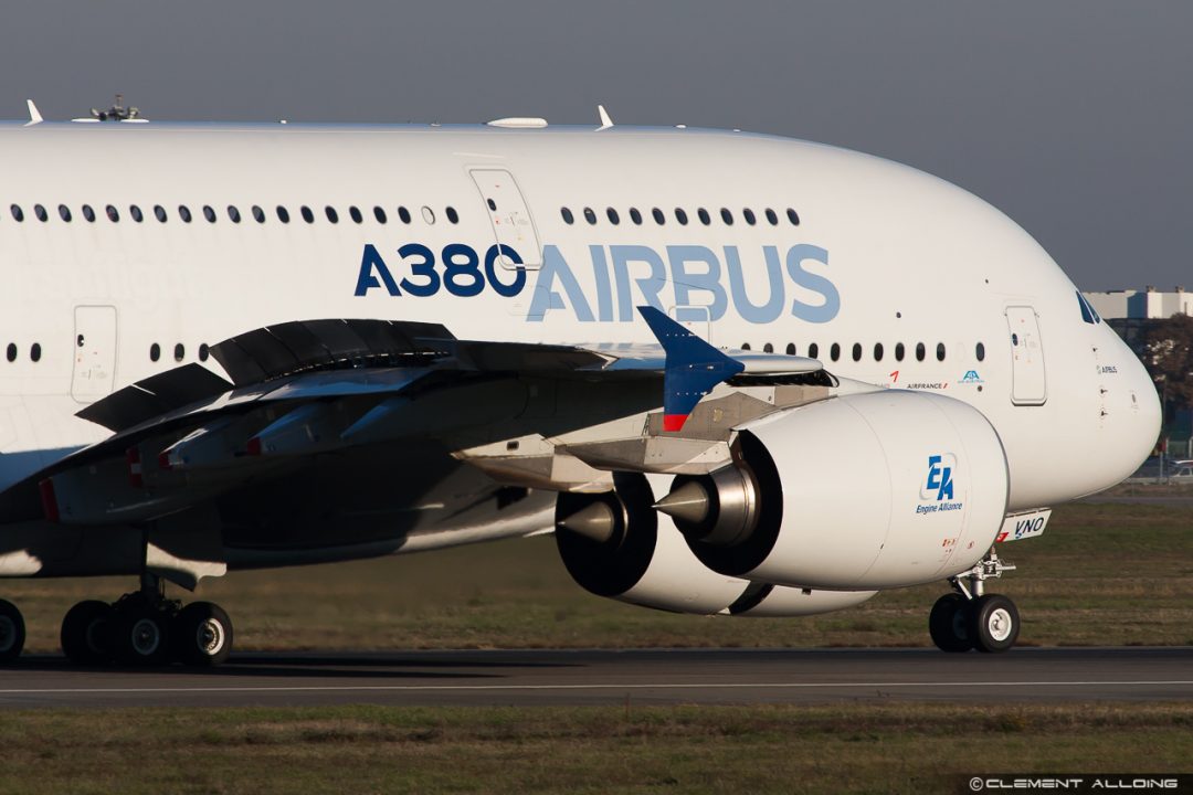 Suivre Airbus Industrie Airbus A380-861 cn 004 F-WWDD