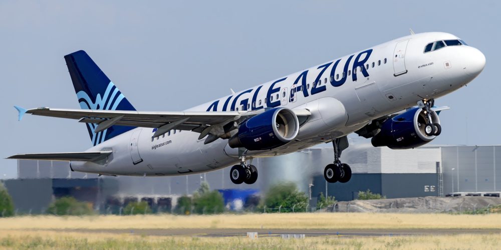 A320 Aigle Azur au décollage à Orly