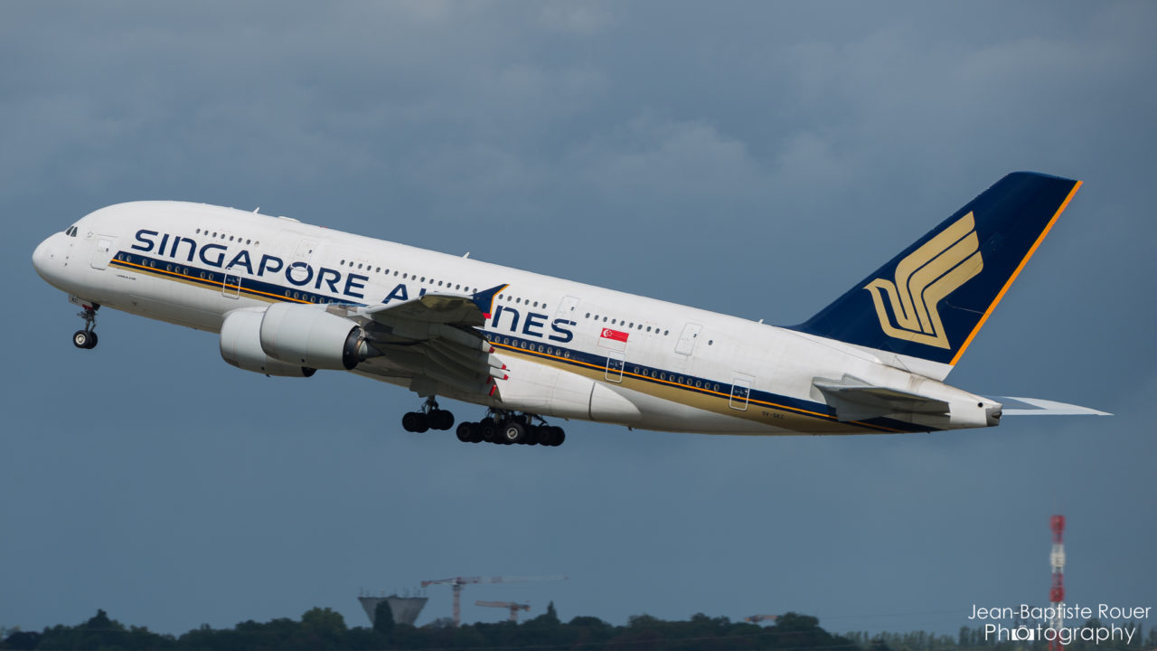 Airbus A380-841 Singapore Airlines 9V-SKC