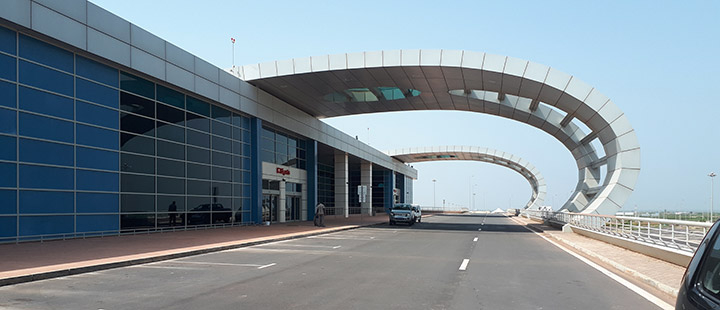 Aéroport international Blaise Diagne de Dakar [DSS]