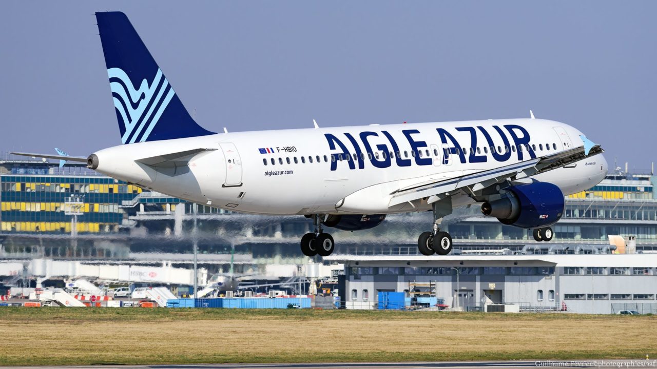 A320 Aigle Azur F-HBIO