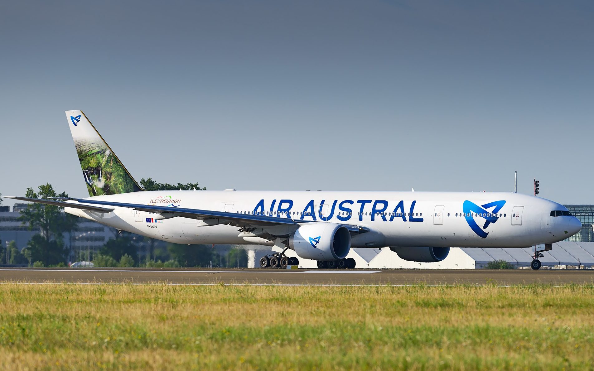 Boeing 777-300 Air Austral