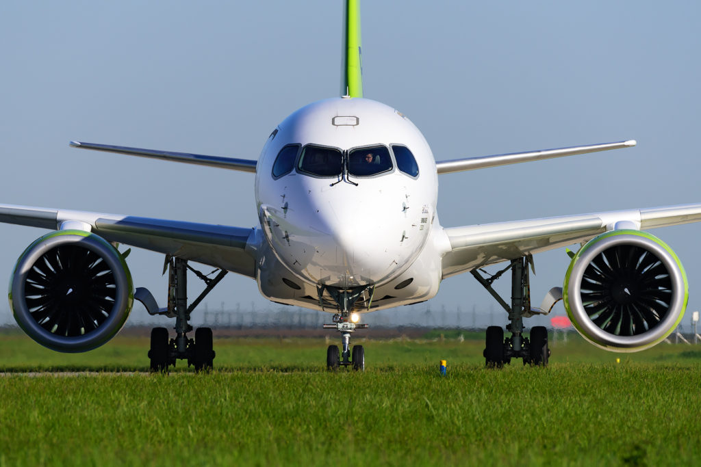 airBaltic A220-300