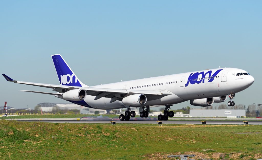 A340-300 Joon au décollage de Roissy