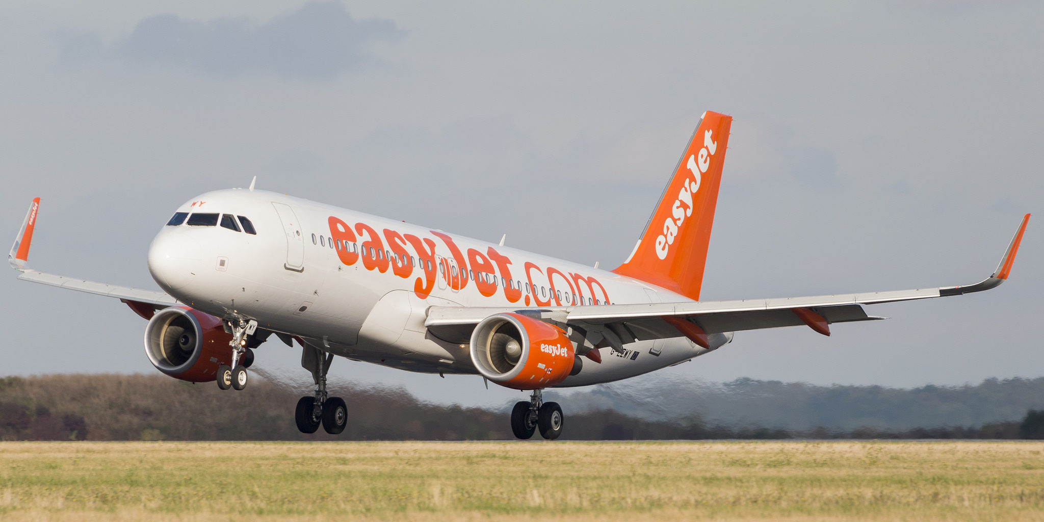 Airbus A320 EasyJet G-EZWY