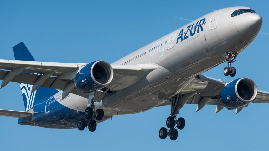 Airbus A330-223 Aigle Azur F-HTIC