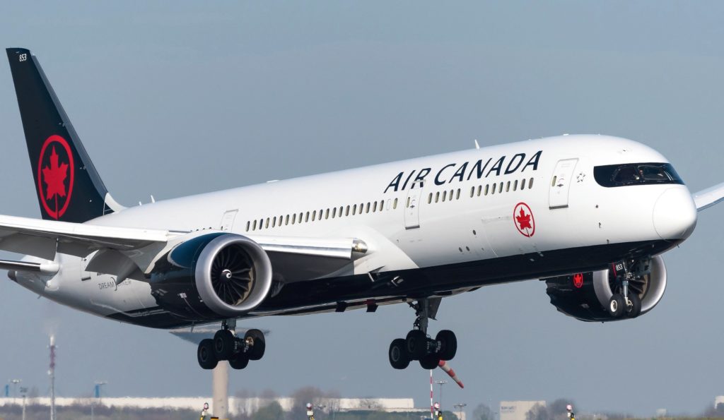 Boeing 787-9 Dreamliner Air Canada C-FVLQ