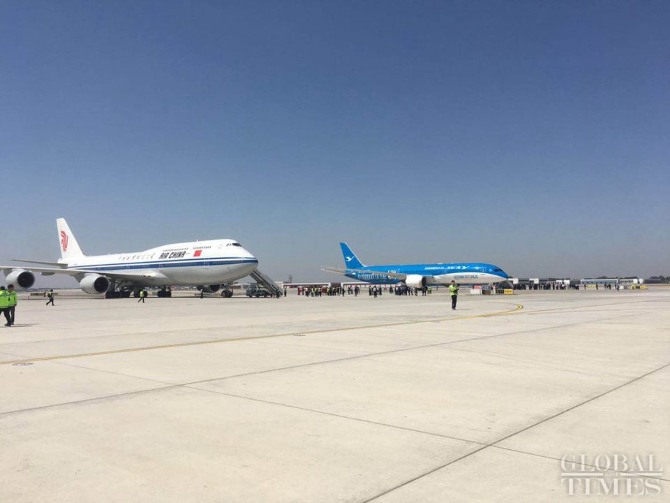 Gros-porteurs sur le tarmac de Beijing Daxing Airport