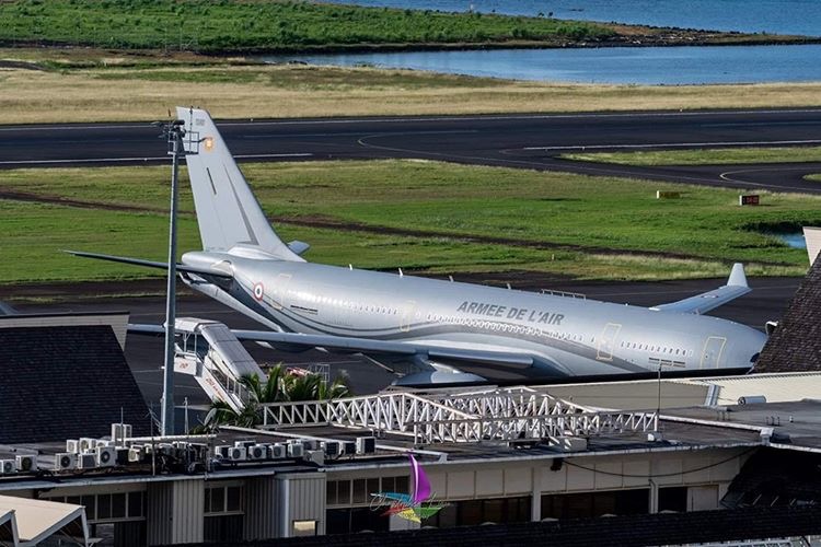 A330MRTT Armée de l'Air / F-UJCG à l’aéroport international de Tahiti Faa'a [PPT]