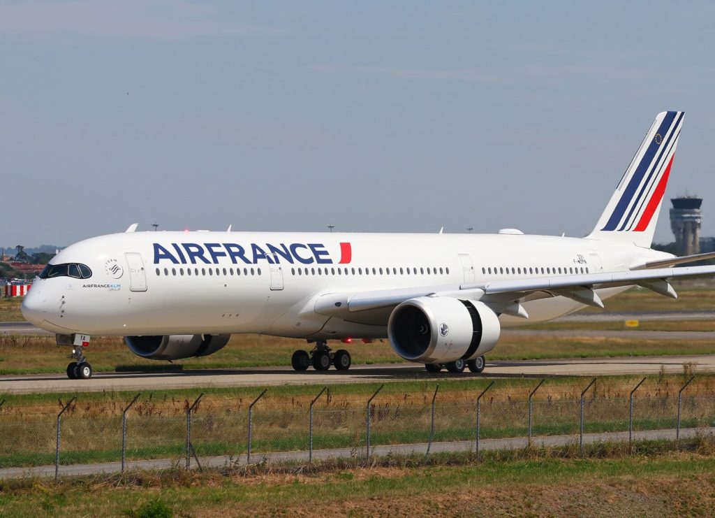 Le 1er Airbus A350 900 Air France Effectue Son Premier Vol Actu Aero Aaf 8055