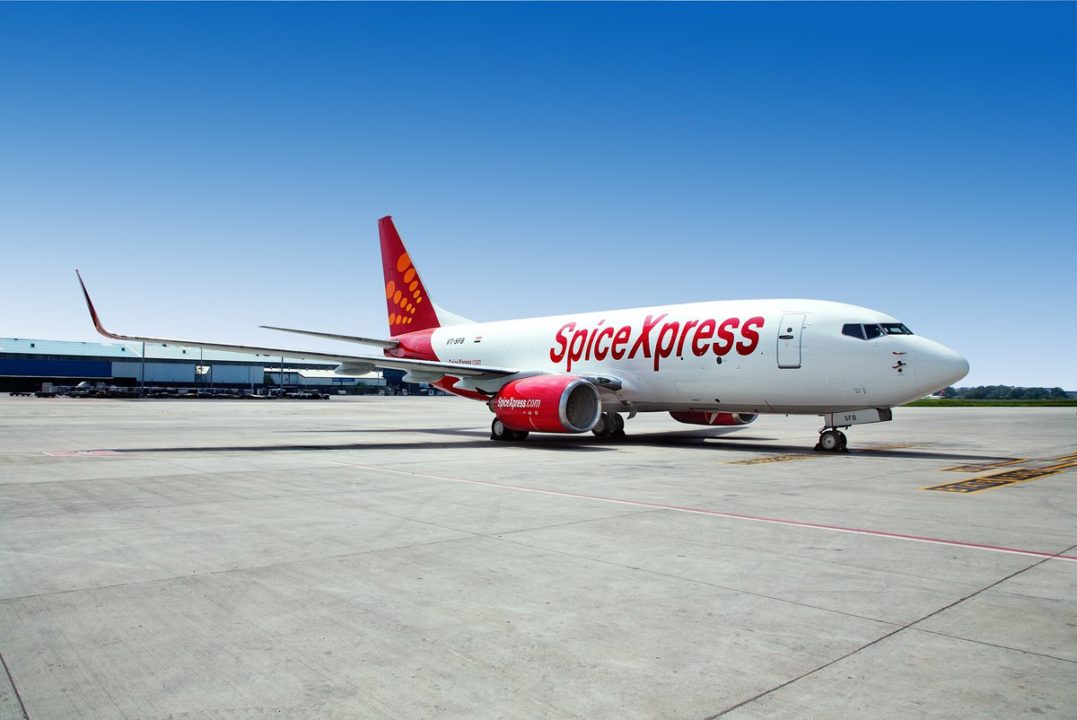 737-800 BCF SpiceXpress