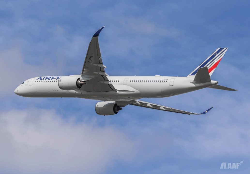 Le 1er A350 Air France s'envole de Toulouse vers Paris CDG © M.Majal pour AAF - reproduction interdite
