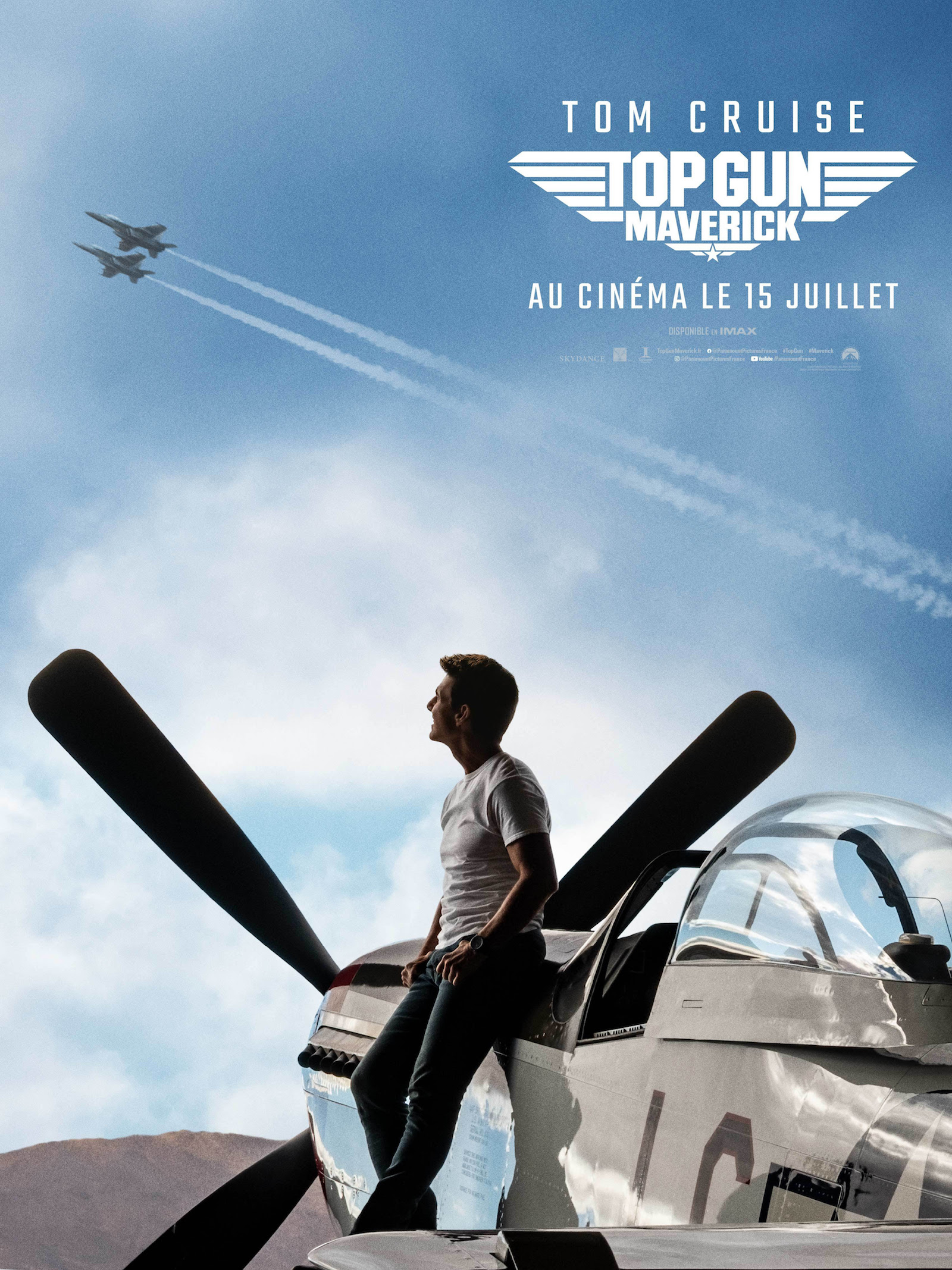 Affiche officielle de TOP GUN 2, Tom Cruise devant son North American Aviation P-51 Mustang personnel