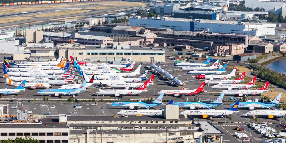 Boeing 737 MAX immobilisé sur un parking à Boeing fiel (Seattle)
