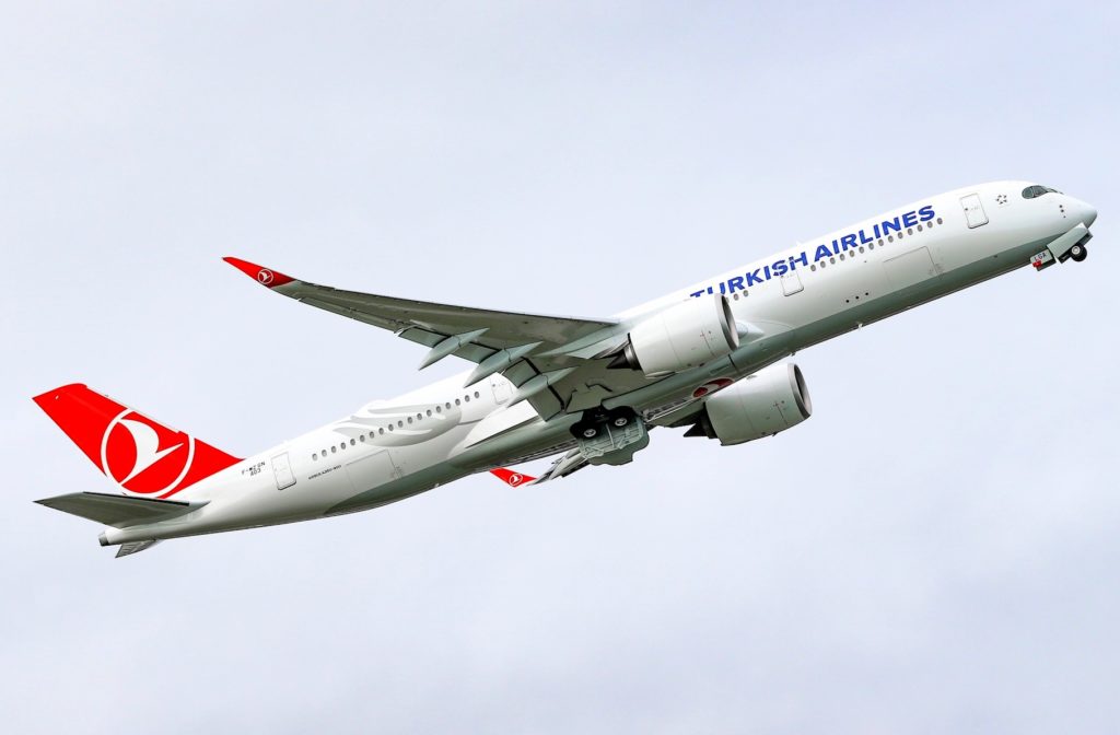 1er A350 Turkish Airlines (cn 403 / F-WZGN / TC-LGA)
