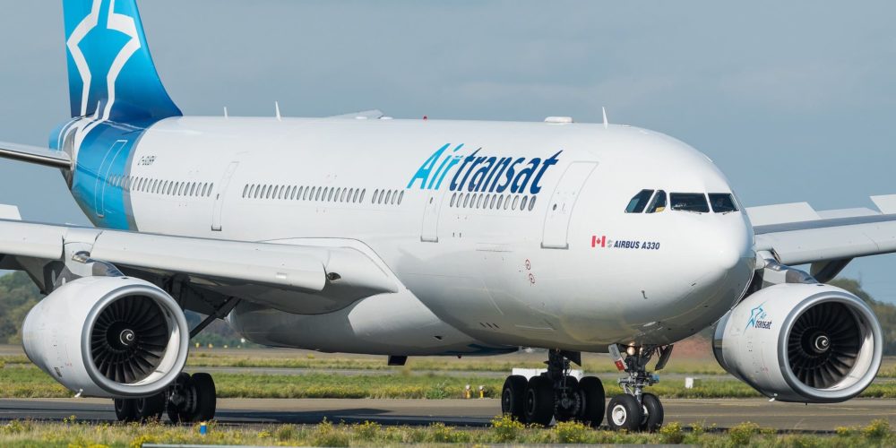 Airbus A330-243 Air Transat C-GBUH