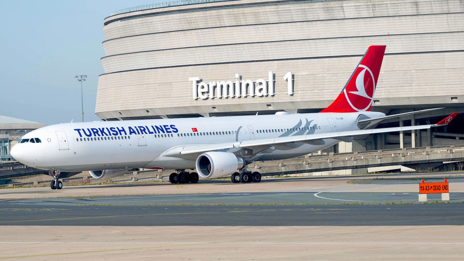 Airbus A330-300 Turkish Airlines TC-LNF
