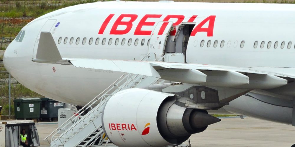 Iberia A330-300 © RL.Canossa sous (CC BY-SA 2.0)