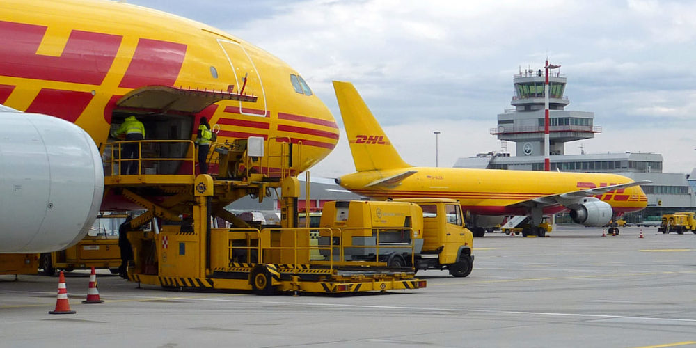 Avions DHL Linz airport