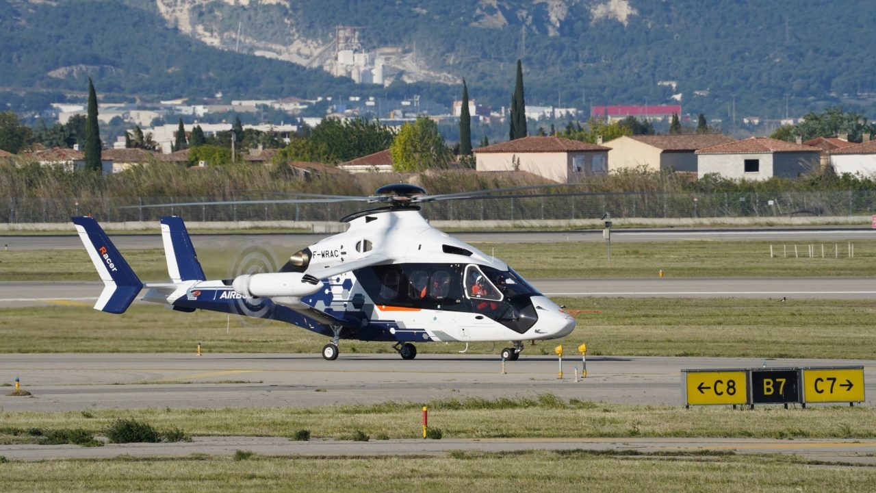 Le Racer d’Airbus Helicopters réalise son 1er vol à Marignane – ACTU ...