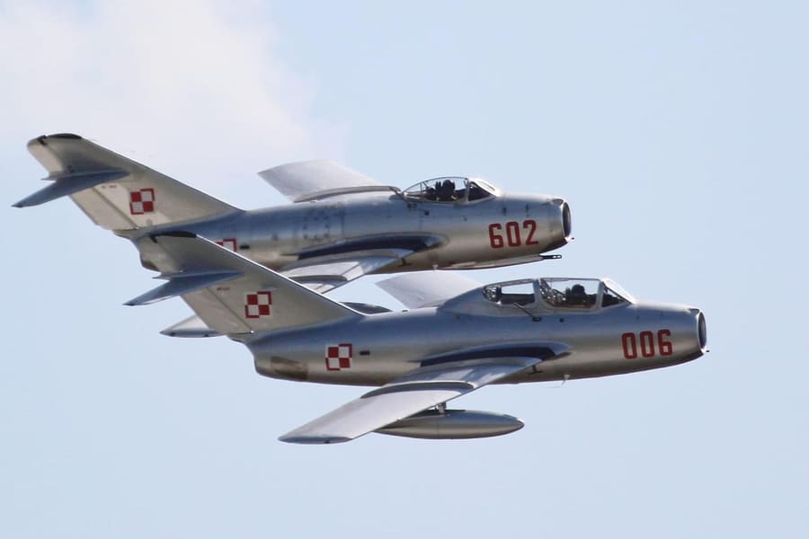 Mig 15