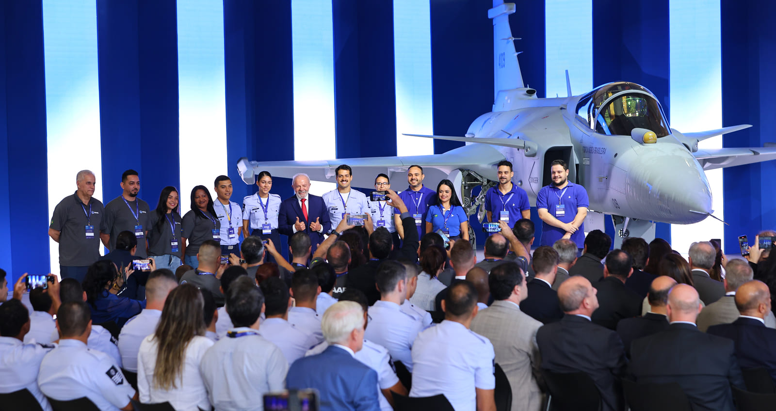 Embraer premier Gripen E produit au Brésil