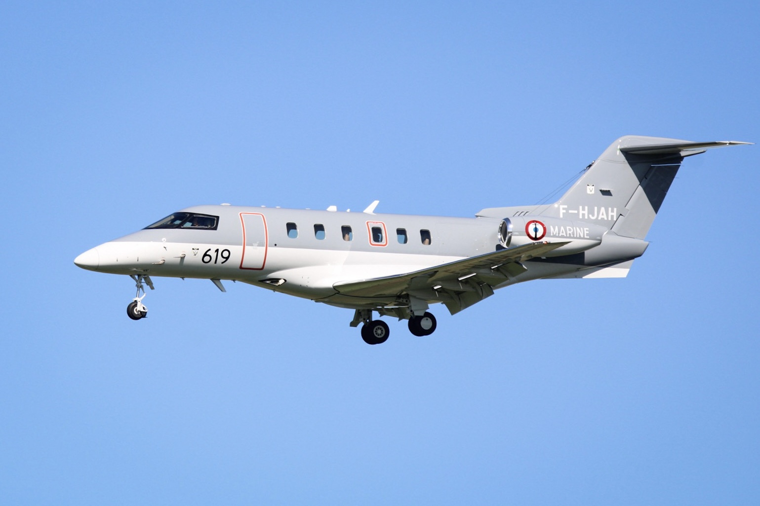 Marine Nationale PC-24 à son arrivée sur la base de Landivisiau (France) le 17 mars 2026